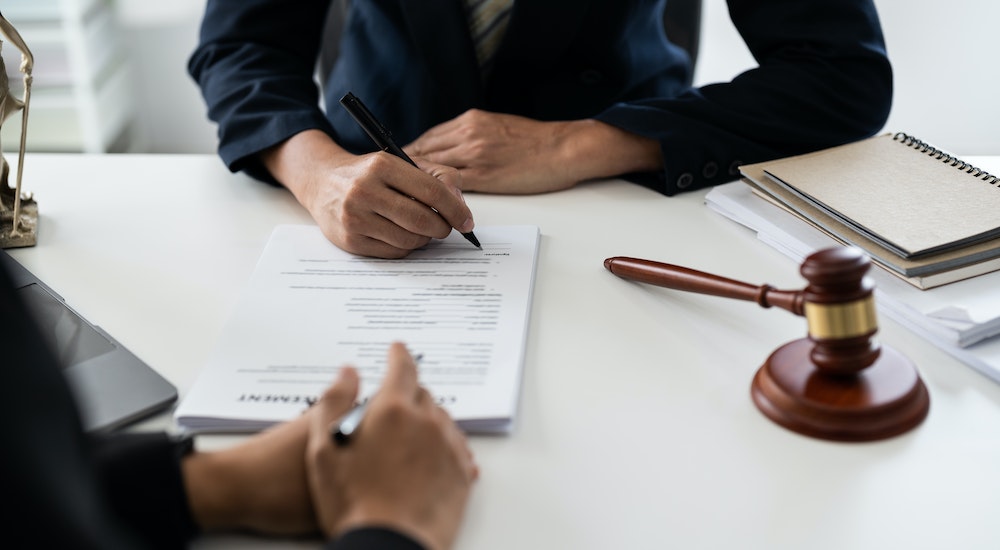 Aspects juridiques incontournables lors de la reprise d'entreprise